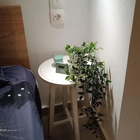 Apartment Nitro Center Self-care - Solunikus - Self Tidying - Washing - Pay Less Longer